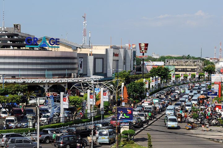 Wajah Cirebon kini: Modern atau Hedon?
